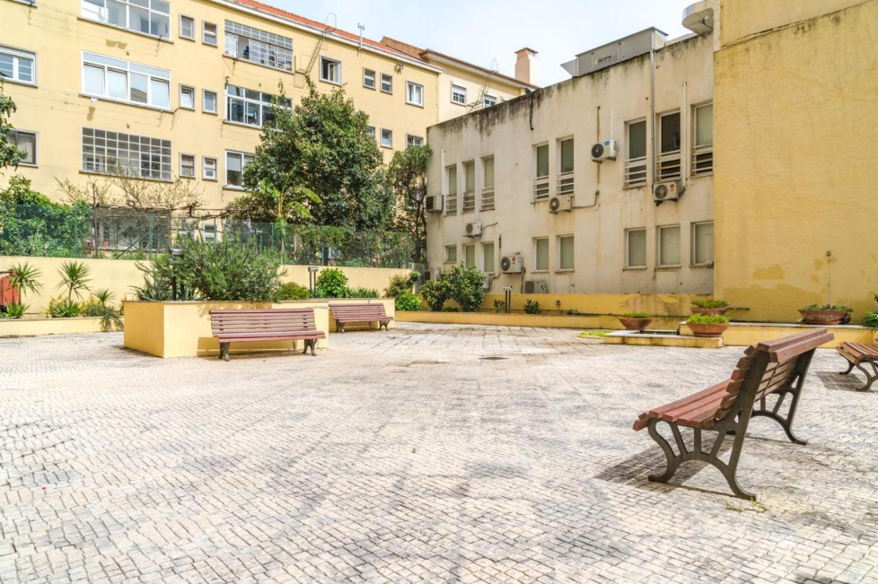 Mysh Lisbon Apartment Bagian luar foto